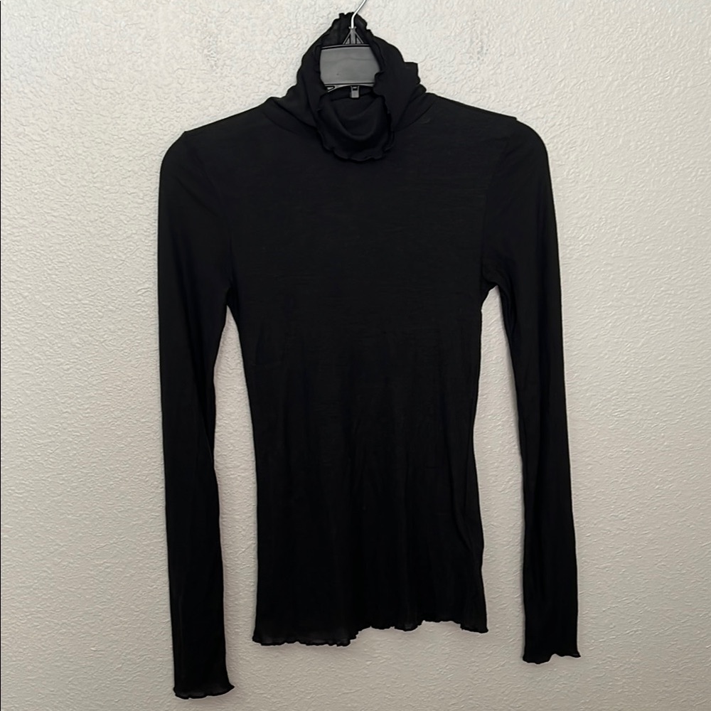 7 for all Mankind Lightweight Ribbed Turtleneck Size XS